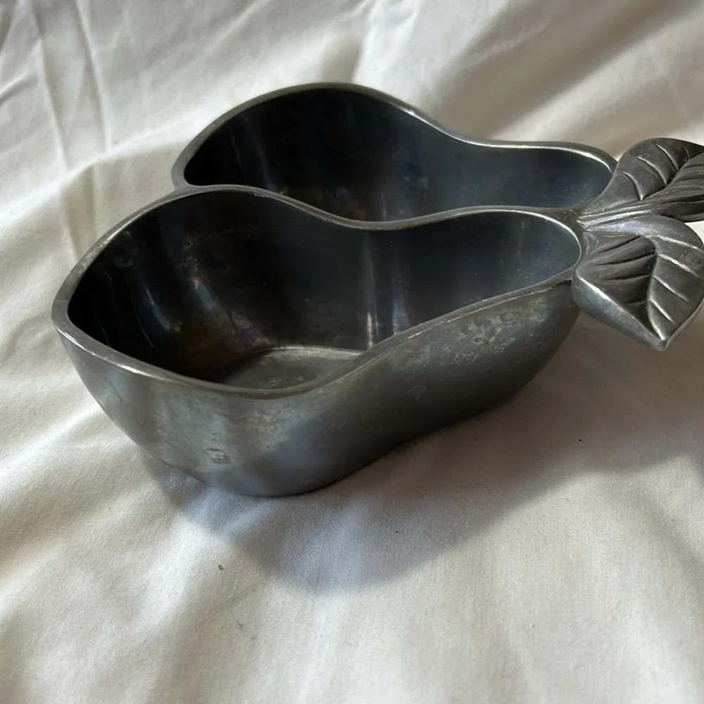 LENOX Orchard in Blorom Pear Dip Bowl Divided Dish Hollowware